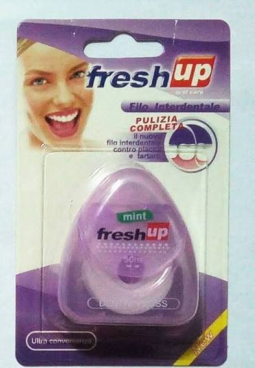 FRESH UP خيط اسنان